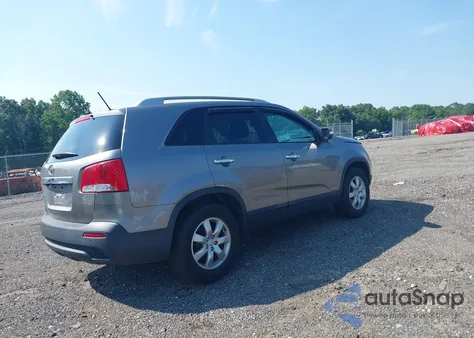 2011 Kia Sorento Lx из США, поврежденный, VIN 5XYKTCA19BG121664